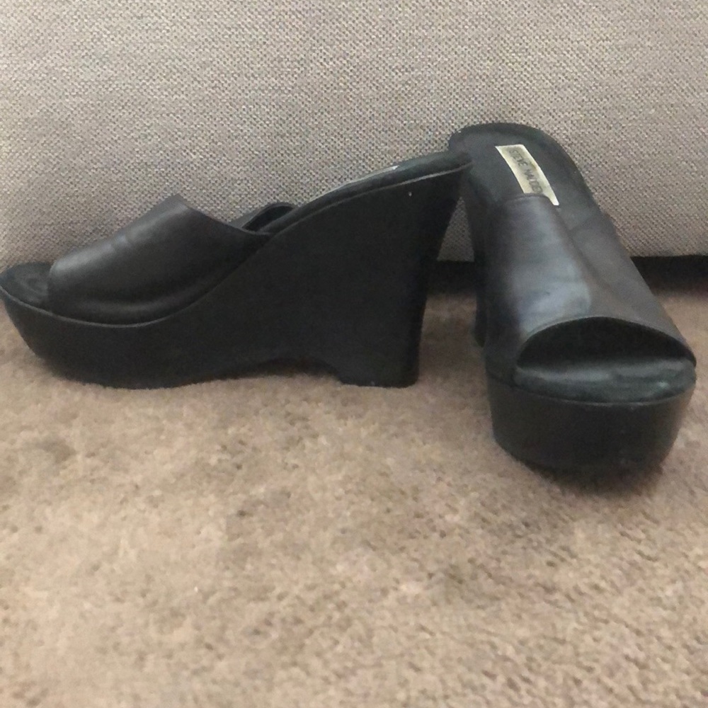 Steve Madden Black Wedges Size 9.5